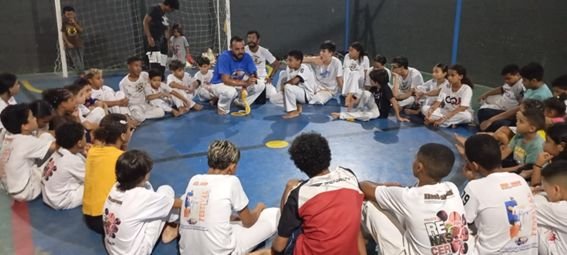PROJETO CAPOEIRA NA VIELA DA PAZ – PARCERIA COM INSTITUTO IDECCS